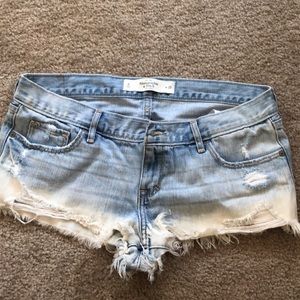 Ladies denim shorts